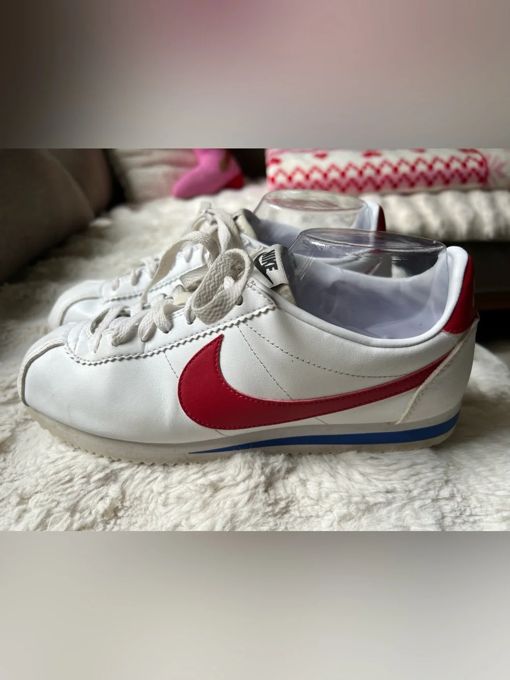NIKE Cortez Women’s size 9.5